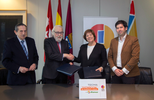 de izquierda a derecha-, el Director General y el Presidente Ejecutivo de IFEMA, Fermín Lucas y Luís Eduardo Cortés, respectivamente y, por parte de AFAMOUR, su Presidenta Miren Jiménez Azpilicueta, y su Secretario General, José Miguel Solís Trapero.