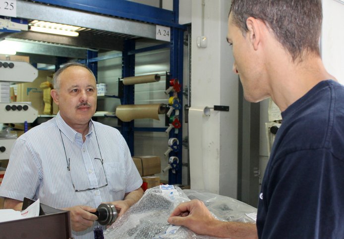 De frente José Espinosa del área de recambios y accesorios de HOMAG ESPAÑA MAQUINARIA.